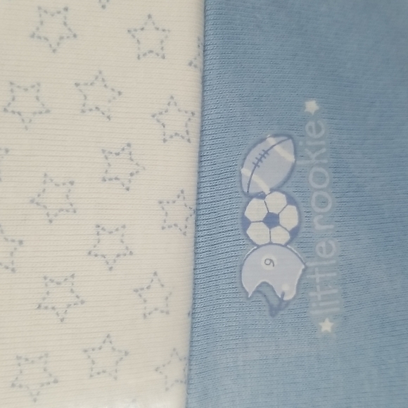 Gerber long sleeve onesies 4 pack BRAND NEW in original package 3 to 6 months - Picture 4 of 6